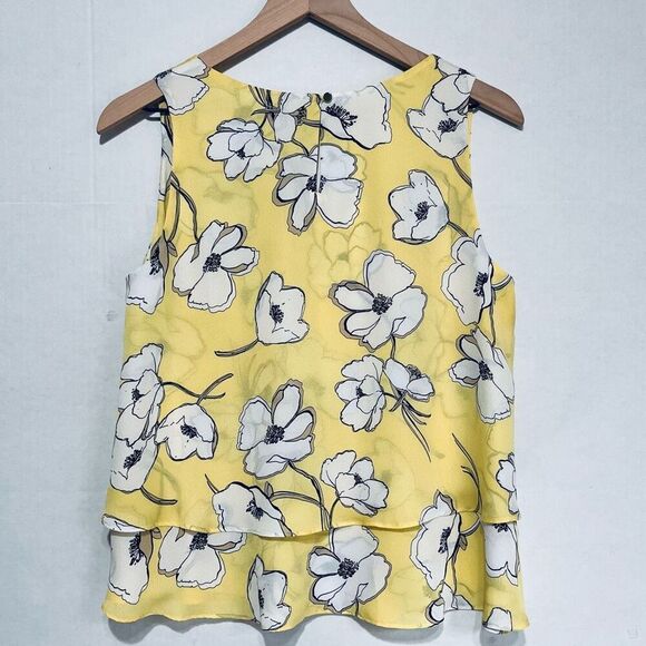 Liz Claiborne Career Yellow Floral Top   Sz S  EUC - Picture 2 of 4